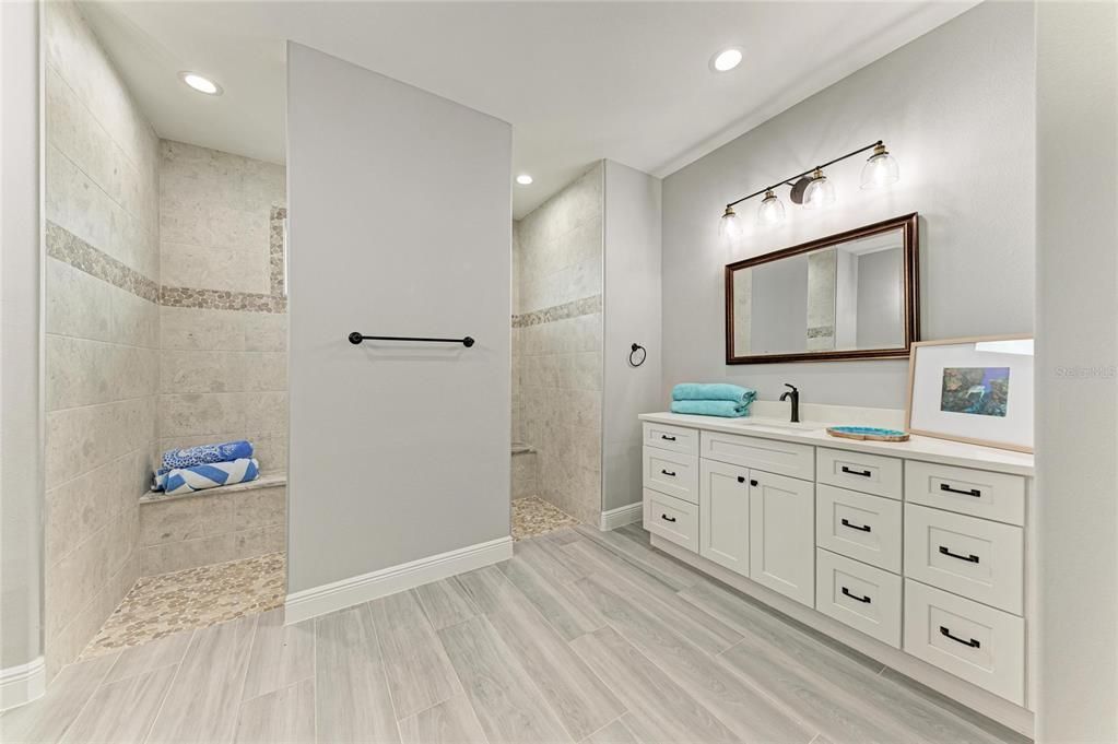Active With Contract: $569,000 (3 beds, 2 baths, 2170 Square Feet)