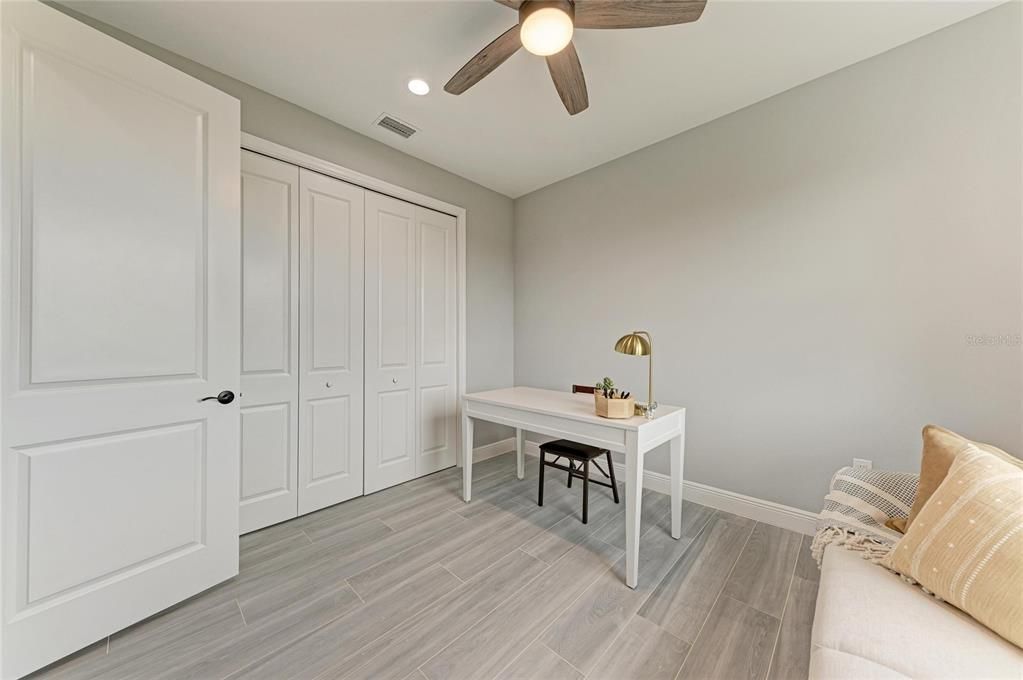 Active With Contract: $569,000 (3 beds, 2 baths, 2170 Square Feet)