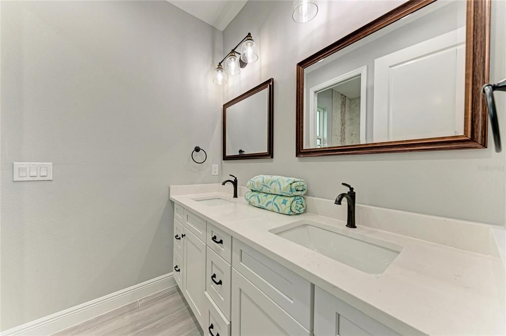 Active With Contract: $569,000 (3 beds, 2 baths, 2170 Square Feet)