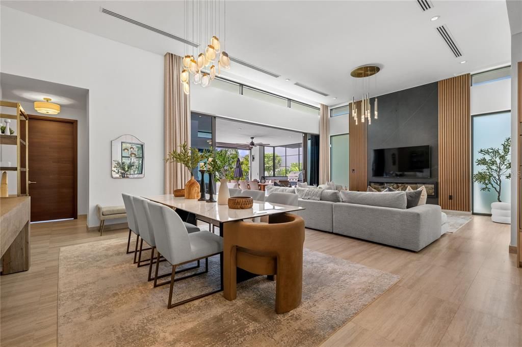 待售: $5,699,000 (3 贝兹, 3 浴室, 2400 平方英尺)