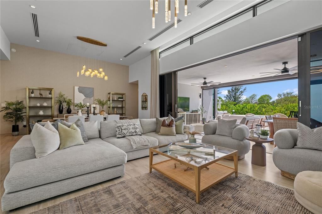 待售: $5,699,000 (3 贝兹, 3 浴室, 2400 平方英尺)