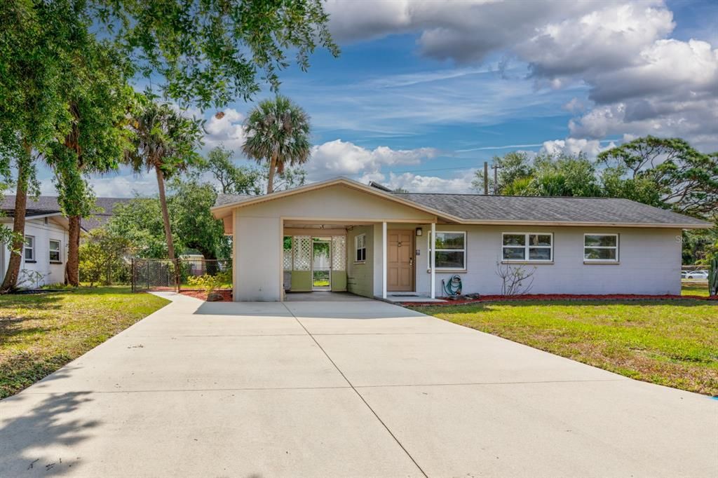 Recently Sold: $249,500 (2 beds, 1 baths, 864 Square Feet)