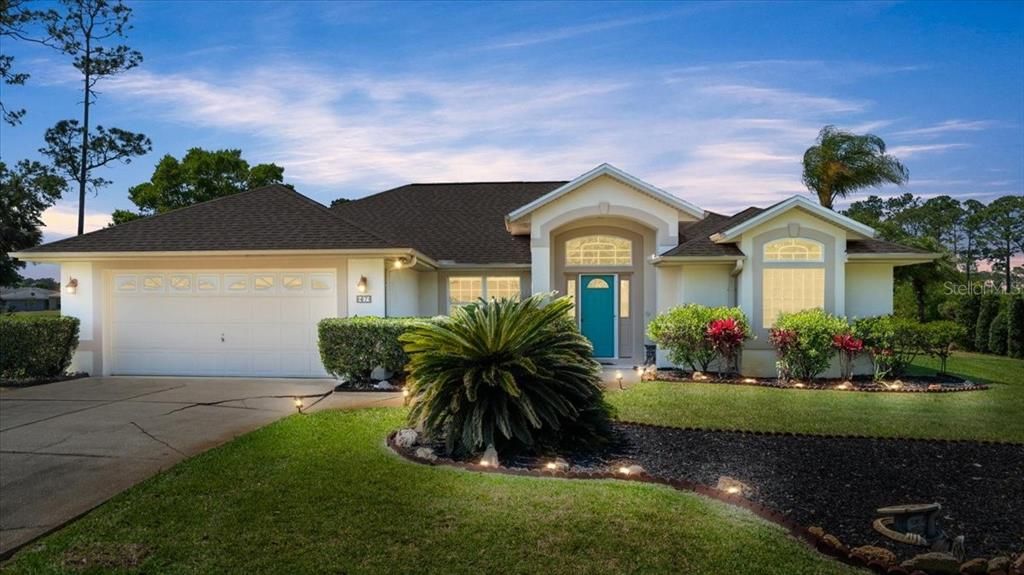 Recently Sold: $439,000 (3 beds, 2 baths, 1858 Square Feet)