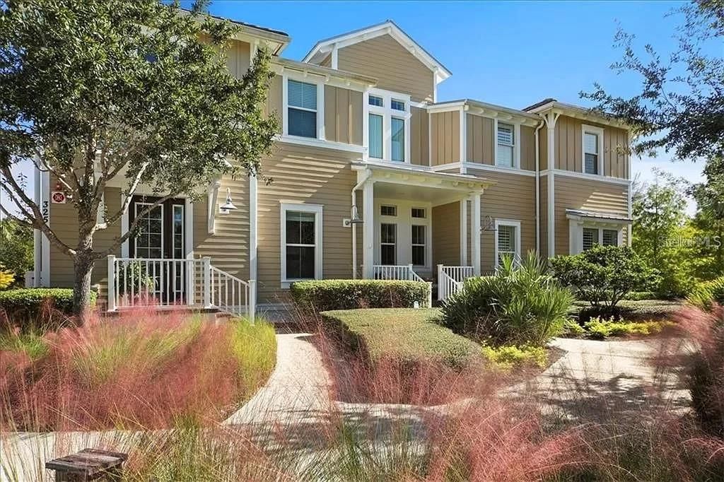 Recently Rented: $6,000 (3 beds, 3 baths, 1994 Square Feet)