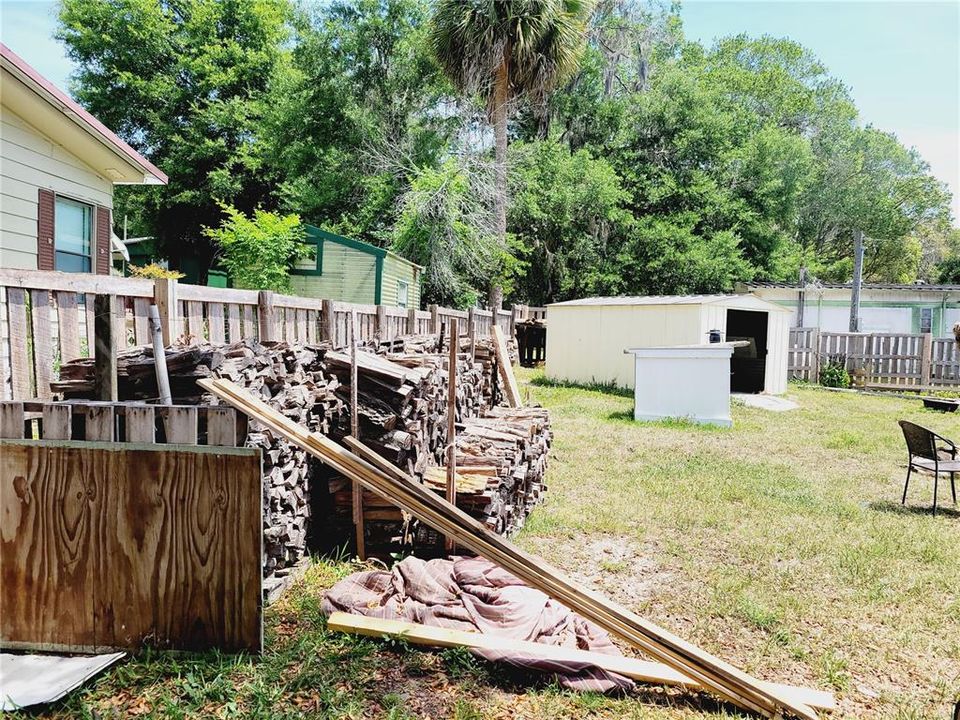 待售: $157,000 (2 贝兹, 2 浴室, 784 平方英尺)