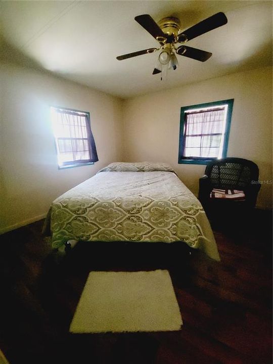 待售: $157,000 (2 贝兹, 2 浴室, 784 平方英尺)