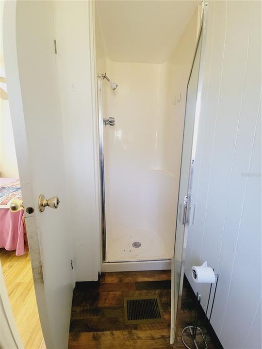 待售: $157,000 (2 贝兹, 2 浴室, 784 平方英尺)