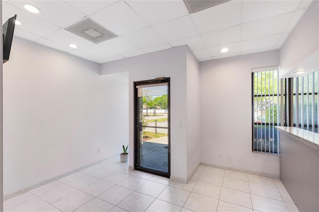 На продажу: $450,000 (0 спален, 0 ванн, 1175 Квадратных фут)