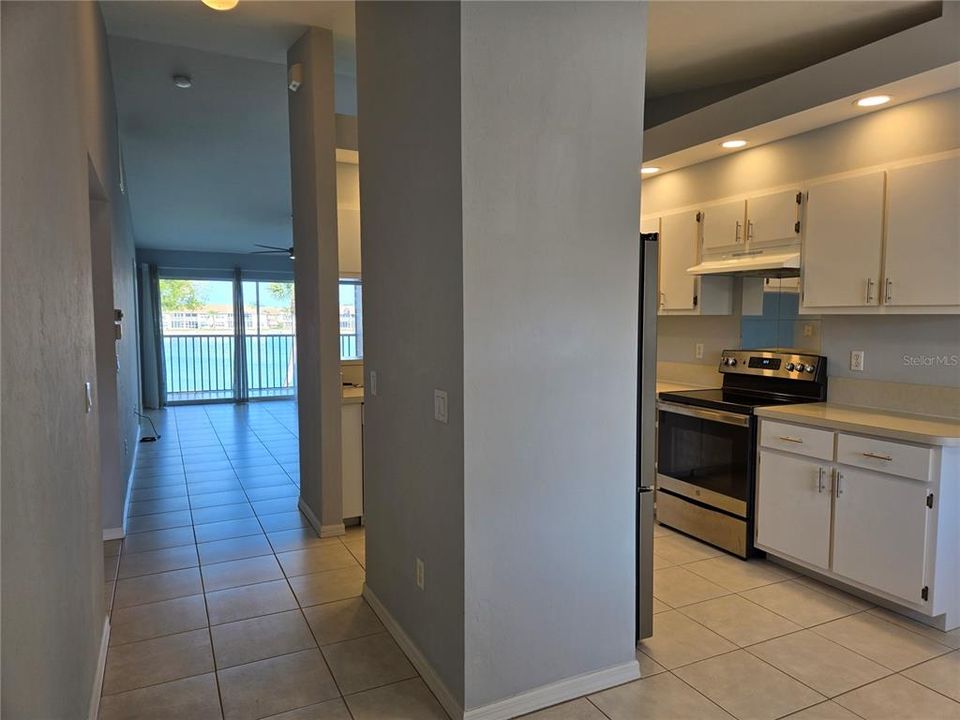 For Rent: $1,550 (2 beds, 2 baths, 1150 Square Feet)