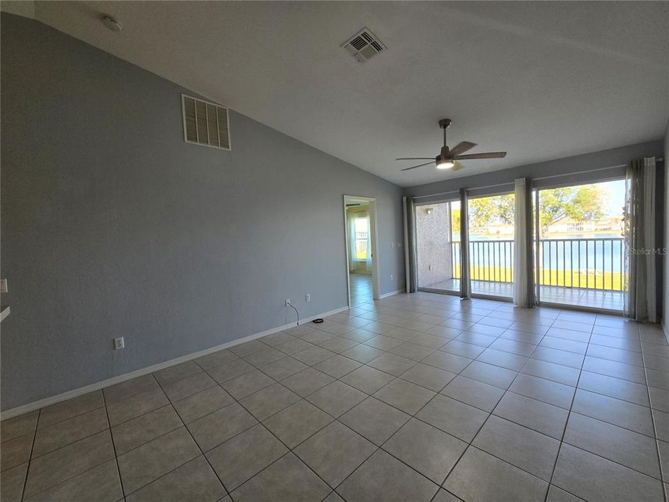 For Rent: $1,550 (2 beds, 2 baths, 1150 Square Feet)