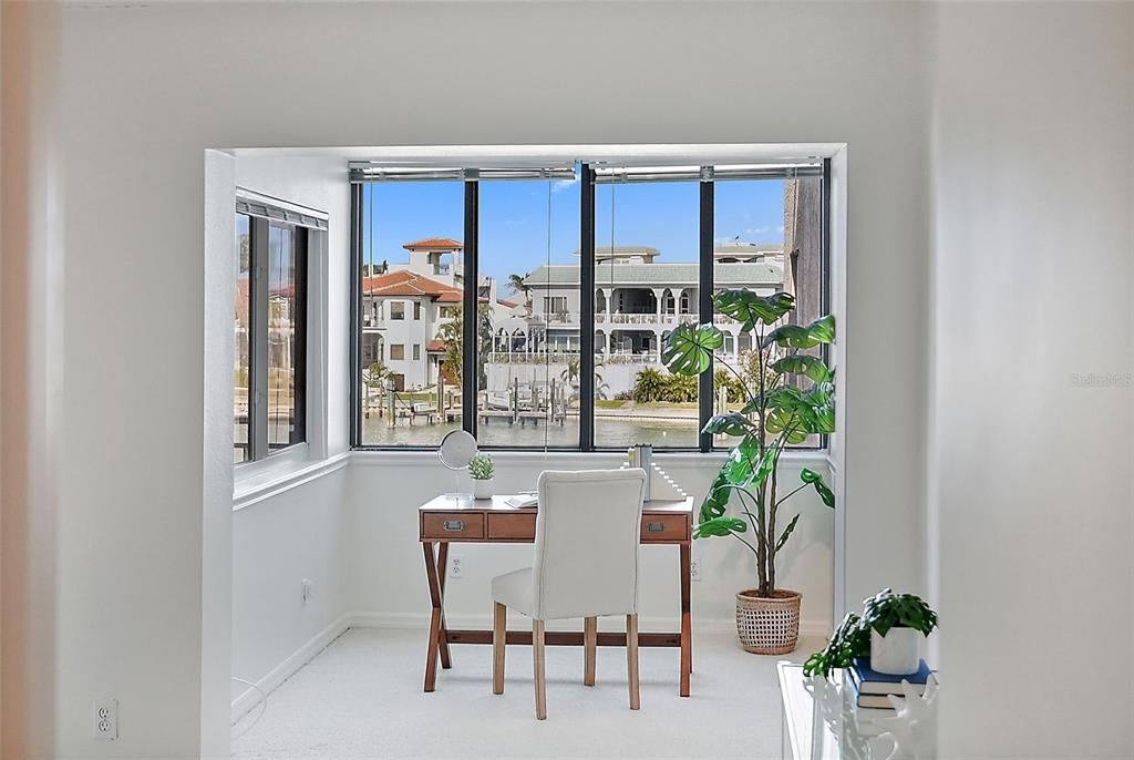 合同活跃: $795,000 (2 贝兹, 2 浴室, 1650 平方英尺)