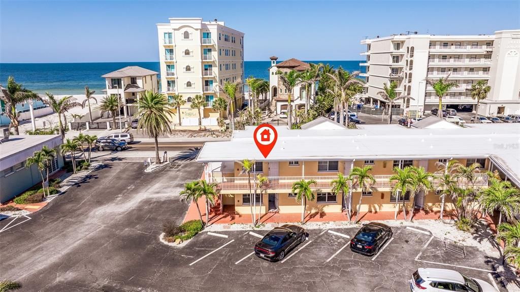 Recently Sold: $338,000 (1 beds, 1 baths, 735 Square Feet)