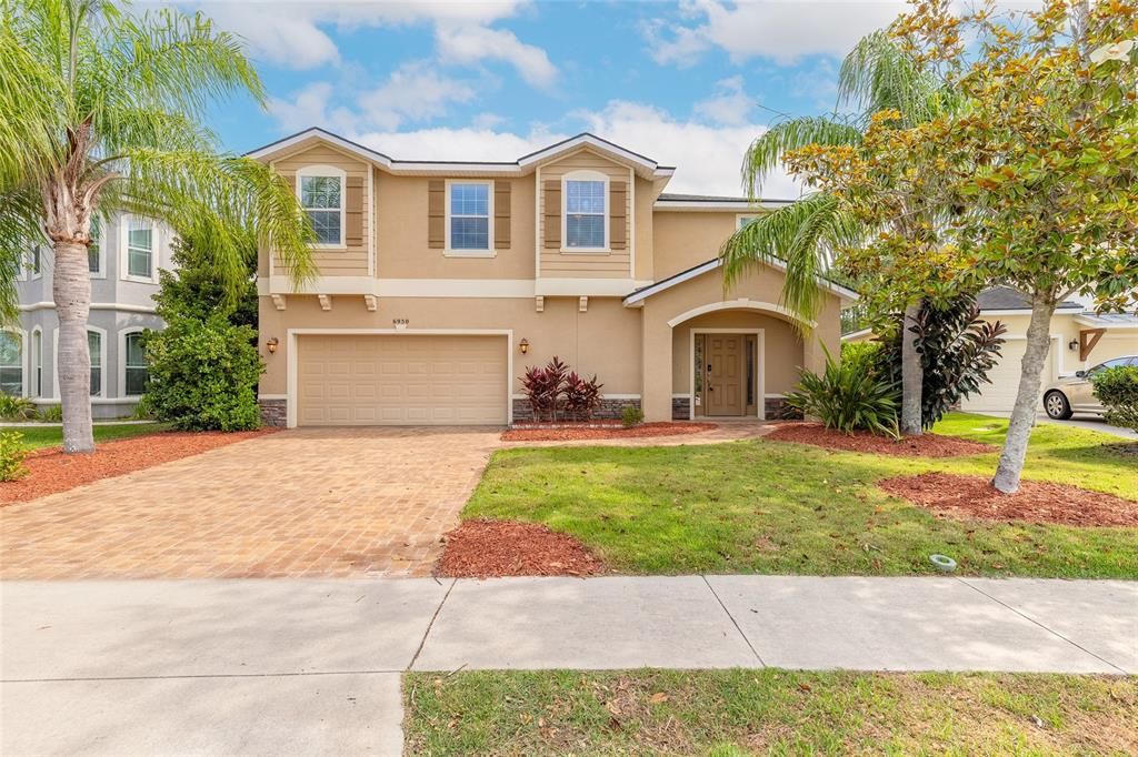 Recently Sold: $564,900 (4 beds, 3 baths, 3171 Square Feet)