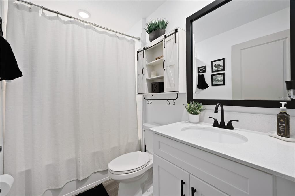 For Sale: $325,000 (3 beds, 2 baths, 1540 Square Feet)