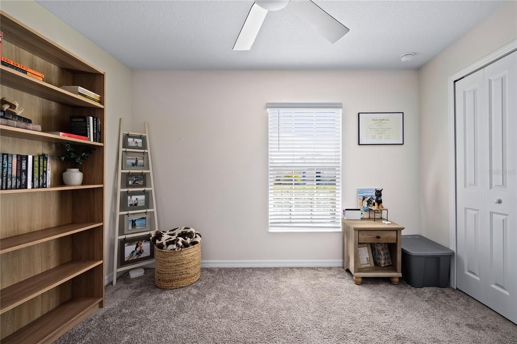 For Sale: $325,000 (3 beds, 2 baths, 1540 Square Feet)