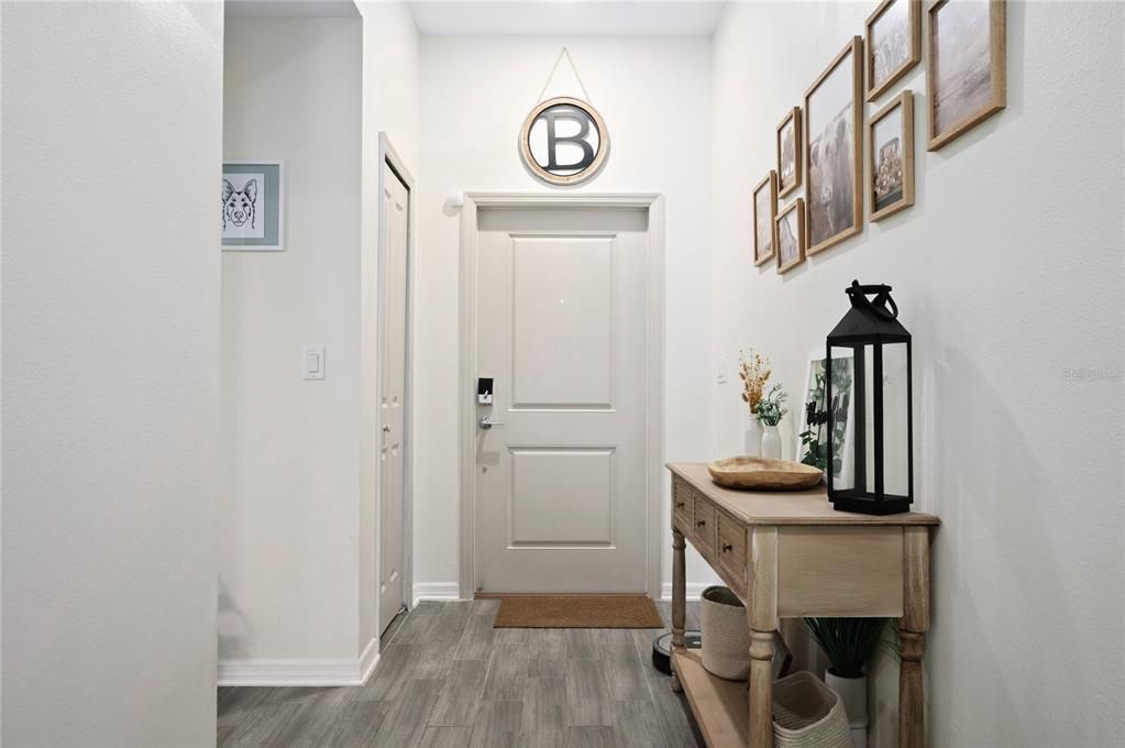 For Sale: $325,000 (3 beds, 2 baths, 1540 Square Feet)