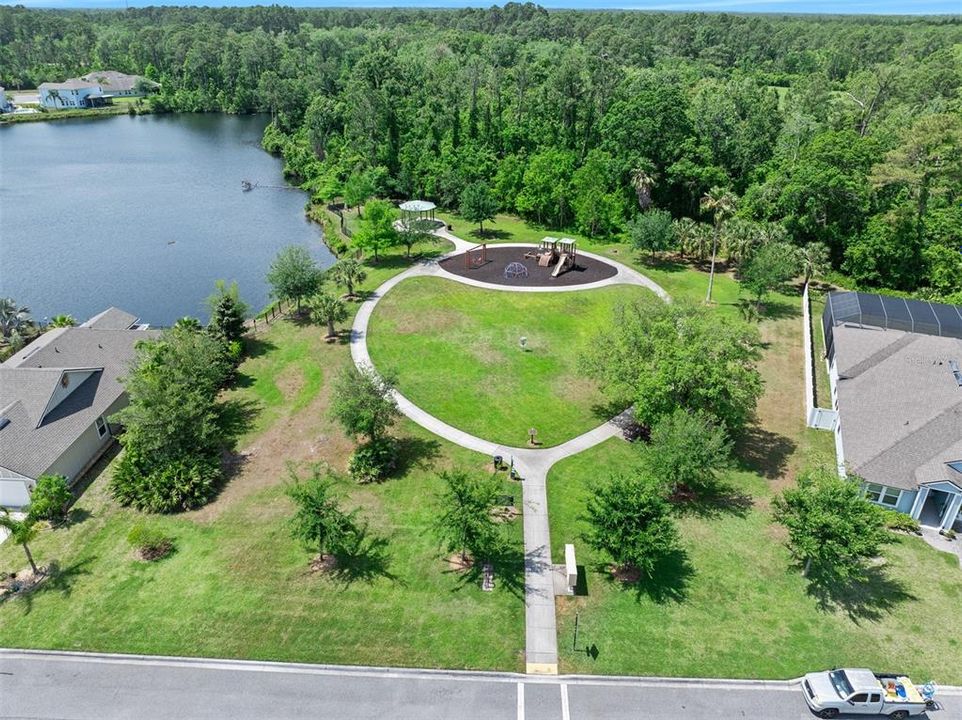 待售: $489,000 (4 贝兹, 2 浴室, 1856 平方英尺)