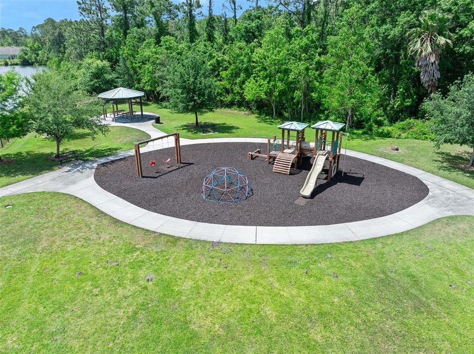 待售: $489,000 (4 贝兹, 2 浴室, 1856 平方英尺)