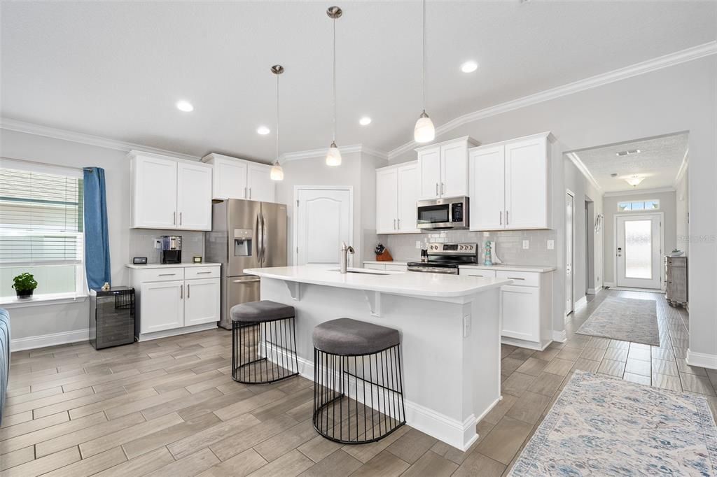 待售: $489,000 (4 贝兹, 2 浴室, 1856 平方英尺)