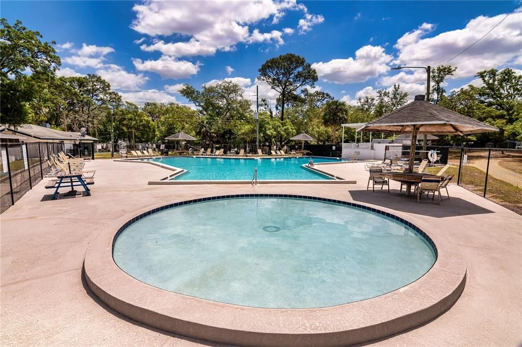 Active With Contract: $59,000 (1 beds, 1 baths, 816 Square Feet)