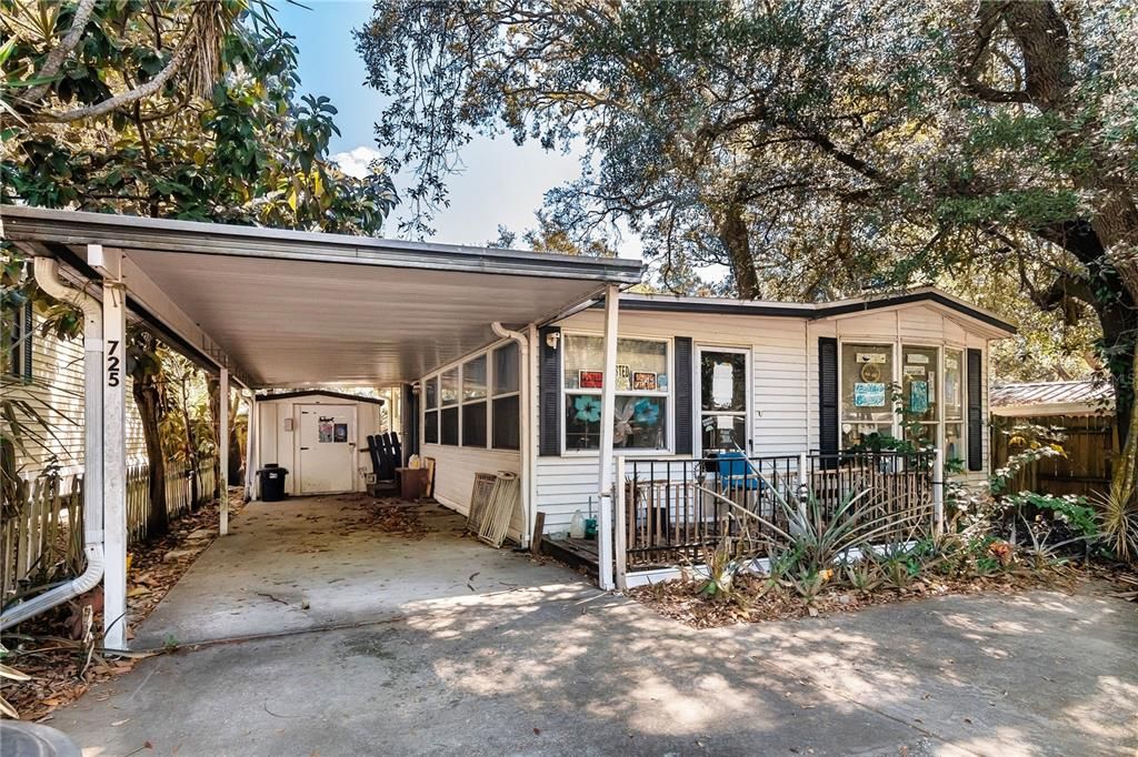 Active With Contract: $59,000 (1 beds, 1 baths, 816 Square Feet)