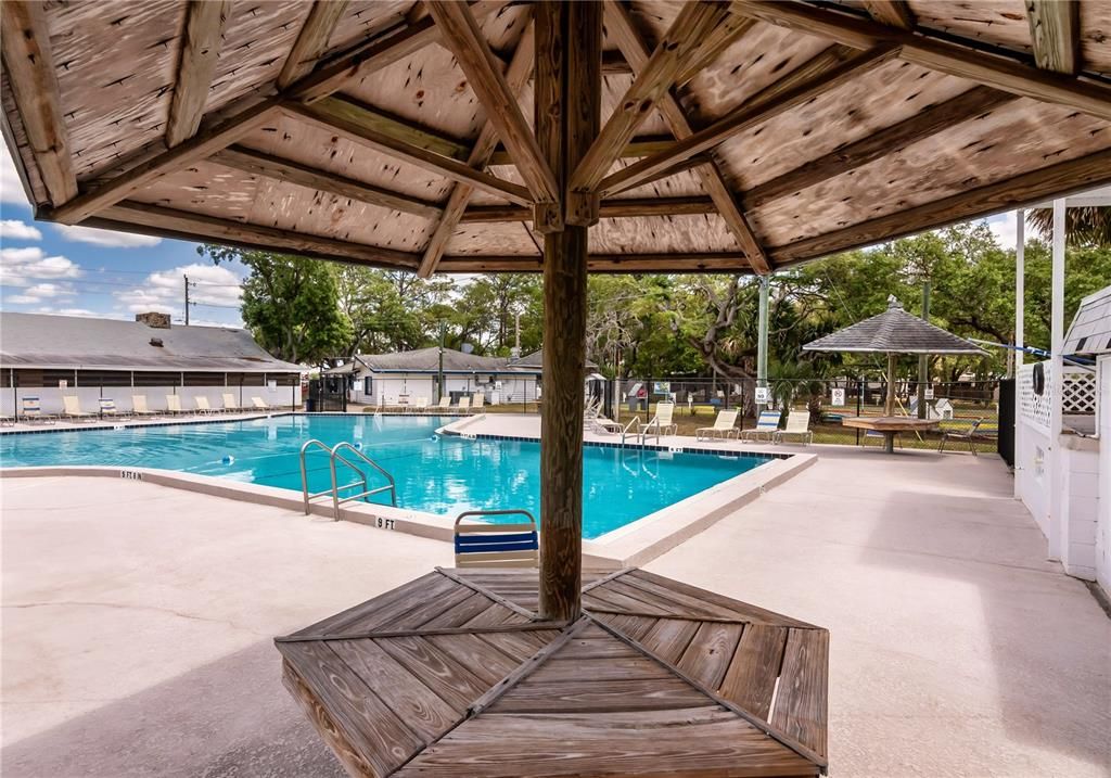 Active With Contract: $59,000 (1 beds, 1 baths, 816 Square Feet)