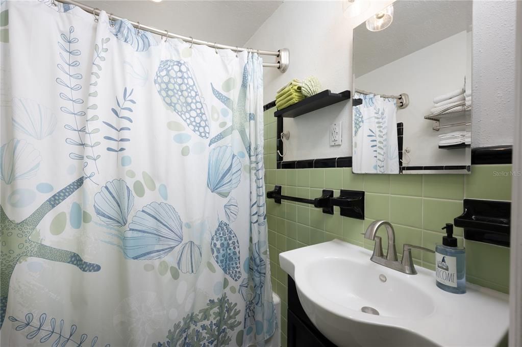 Activo con contrato: $475,000 (2 camas, 1 baños, 552 Pies cuadrados)