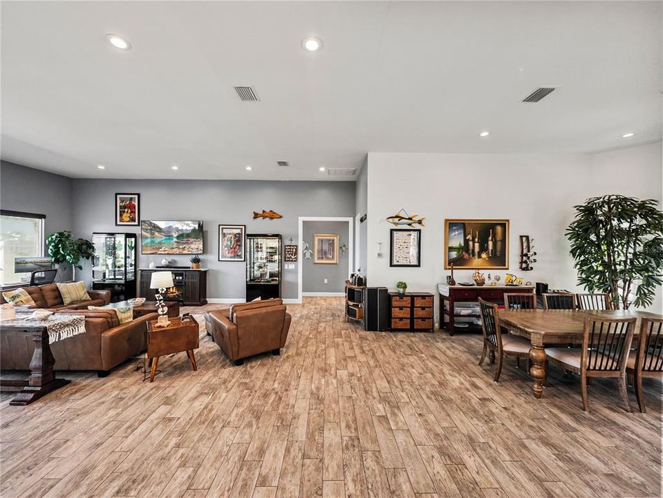 For Sale: $1,975,000 (4 beds, 3 baths, 3415 Square Feet)