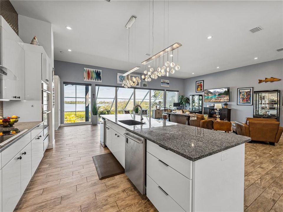 For Sale: $1,975,000 (4 beds, 3 baths, 3415 Square Feet)