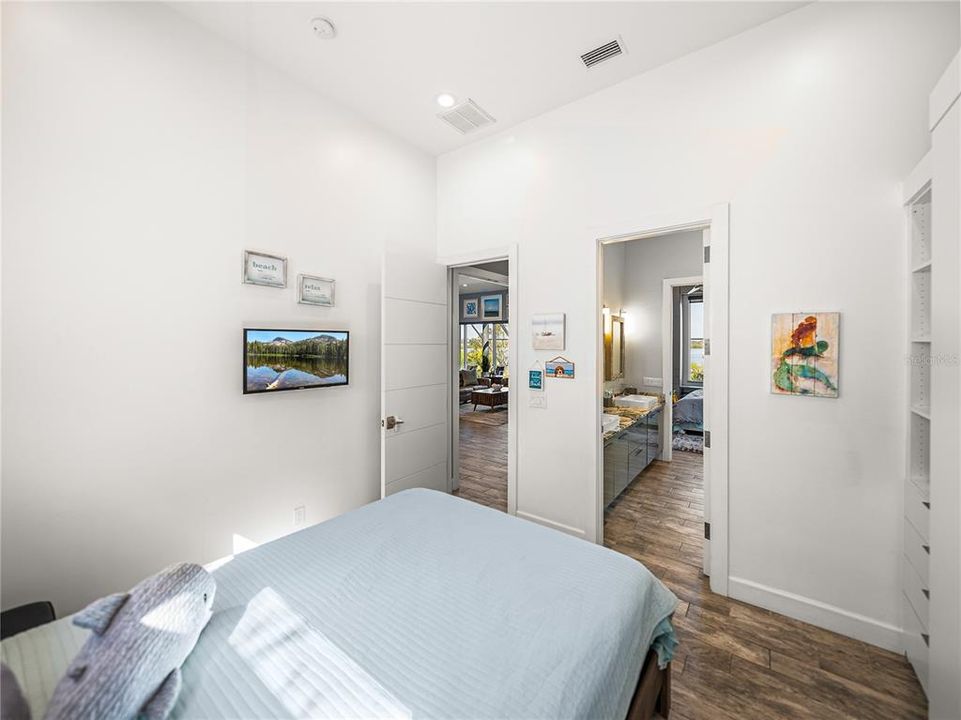 For Sale: $1,975,000 (4 beds, 3 baths, 3415 Square Feet)