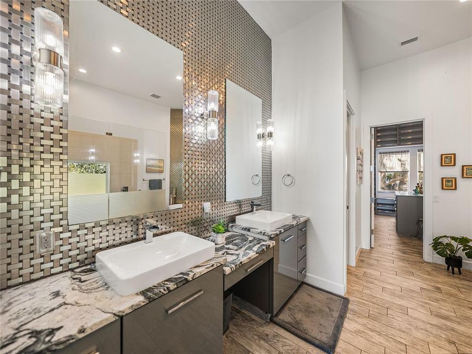 For Sale: $1,975,000 (4 beds, 3 baths, 3415 Square Feet)