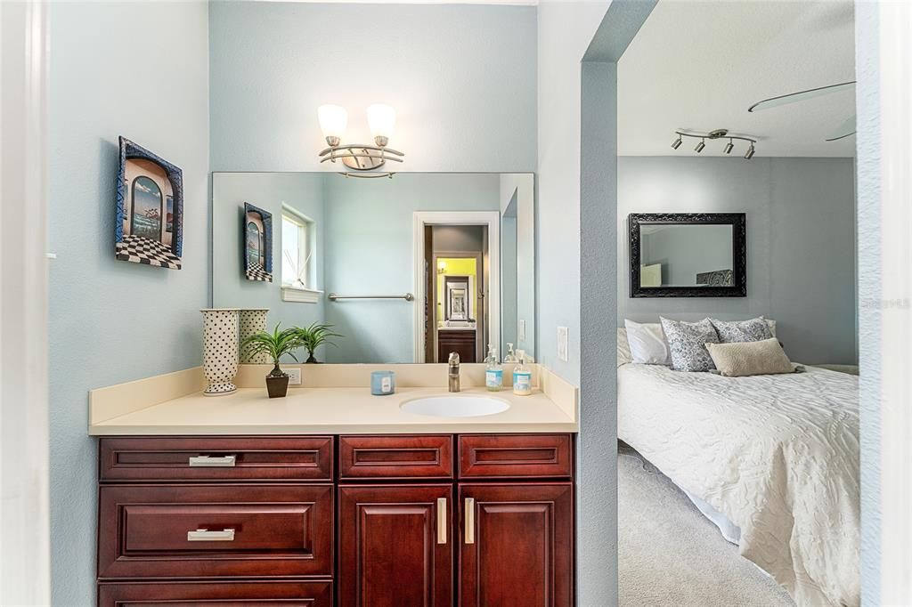 For Sale: $1,325,000 (5 beds, 4 baths, 3845 Square Feet)