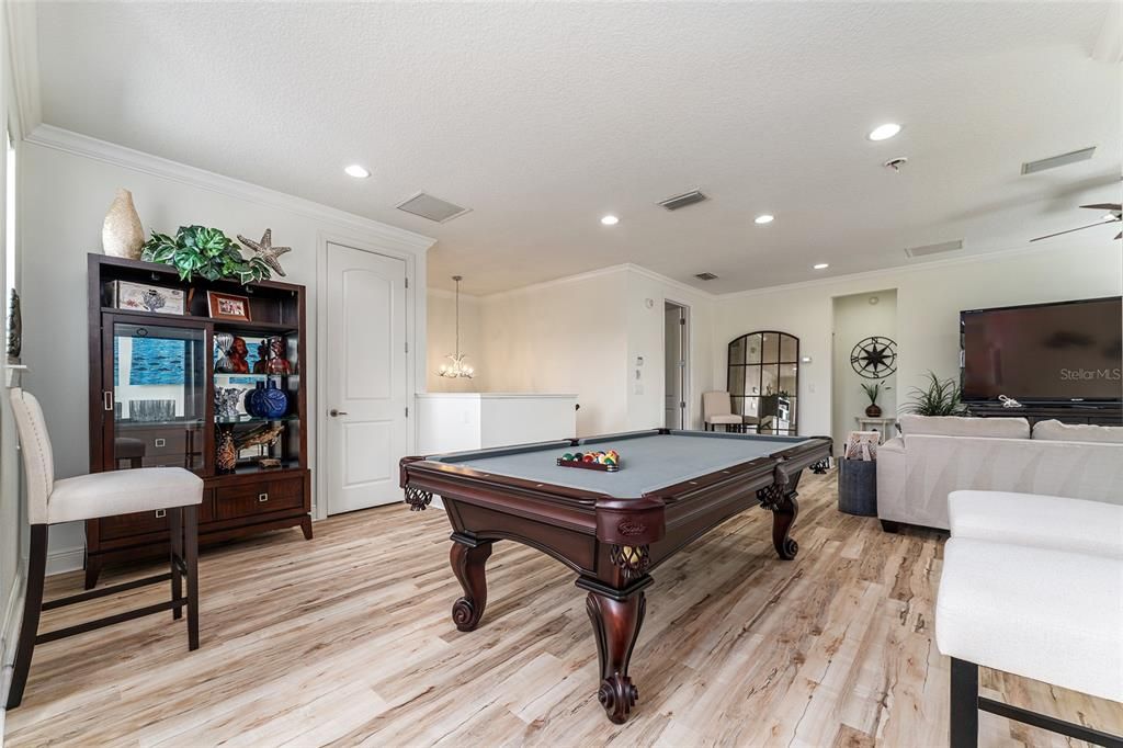 For Sale: $1,325,000 (5 beds, 4 baths, 3845 Square Feet)