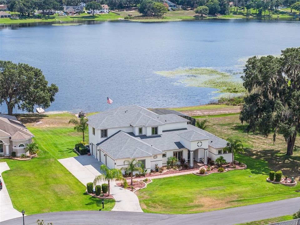 For Sale: $1,325,000 (5 beds, 4 baths, 3845 Square Feet)