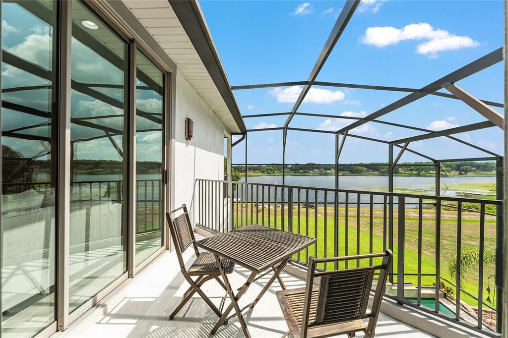 For Sale: $1,325,000 (5 beds, 4 baths, 3845 Square Feet)