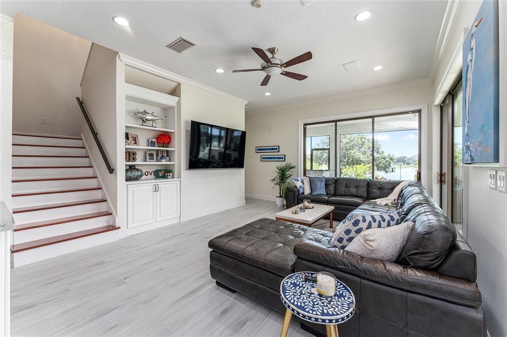 For Sale: $1,325,000 (5 beds, 4 baths, 3845 Square Feet)