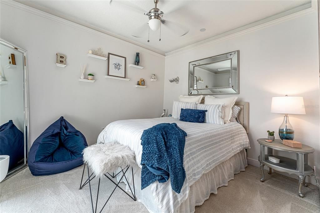 For Sale: $1,325,000 (5 beds, 4 baths, 3845 Square Feet)