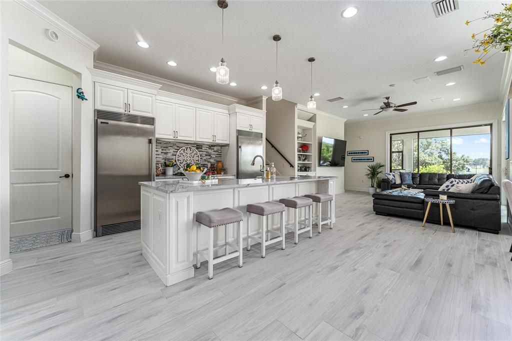 For Sale: $1,325,000 (5 beds, 4 baths, 3845 Square Feet)