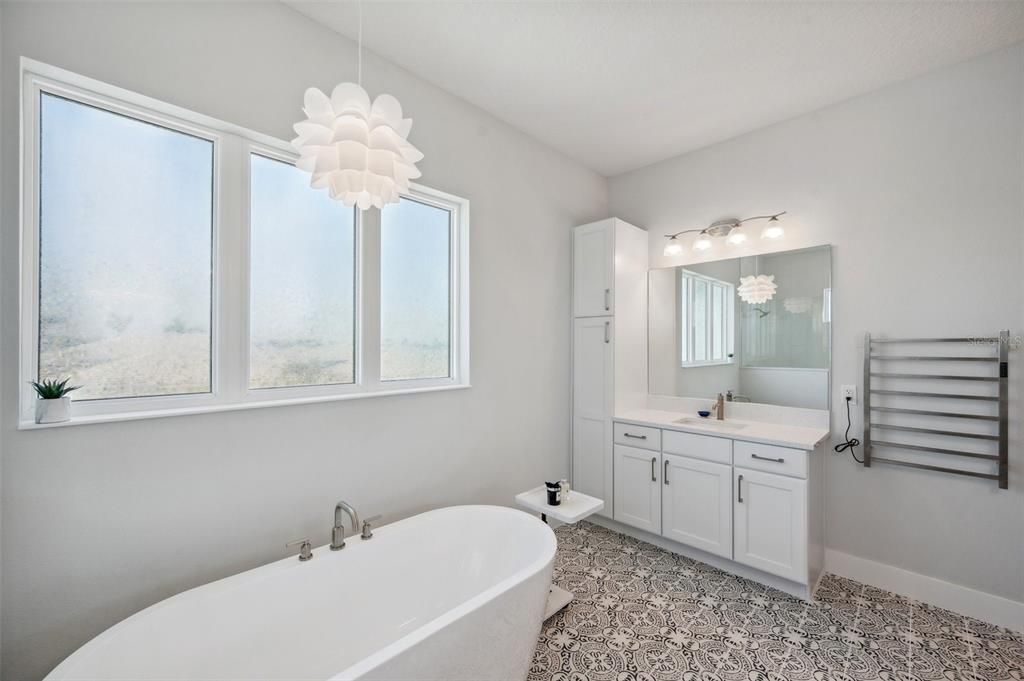 En Venta: $1,695,000 (5 camas, 6 baños, 4296 Pies cuadrados)