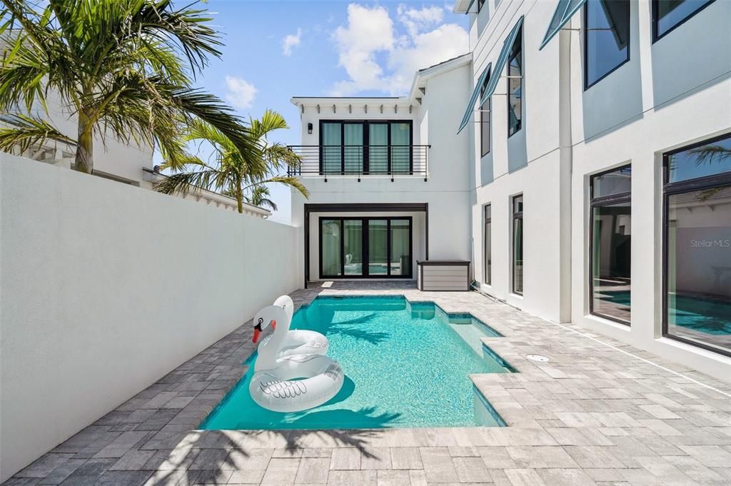 En Venta: $1,695,000 (5 camas, 6 baños, 4296 Pies cuadrados)