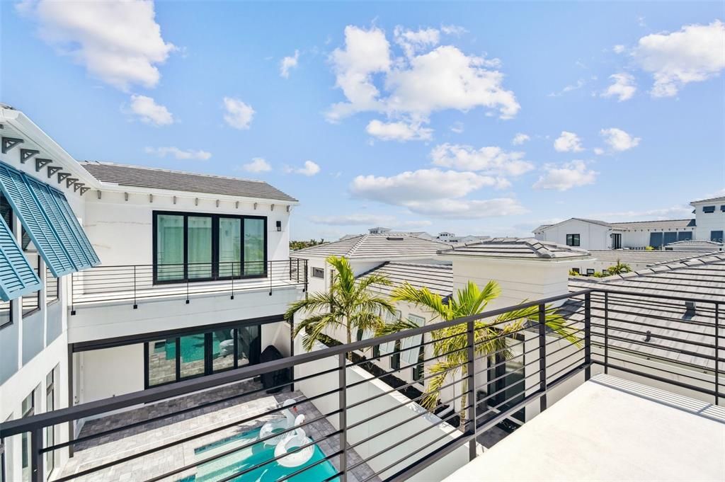 En Venta: $1,695,000 (5 camas, 6 baños, 4296 Pies cuadrados)