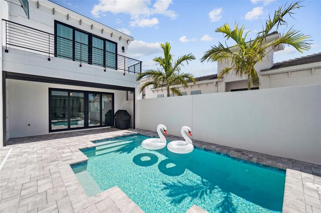 En Venta: $1,695,000 (5 camas, 6 baños, 4296 Pies cuadrados)