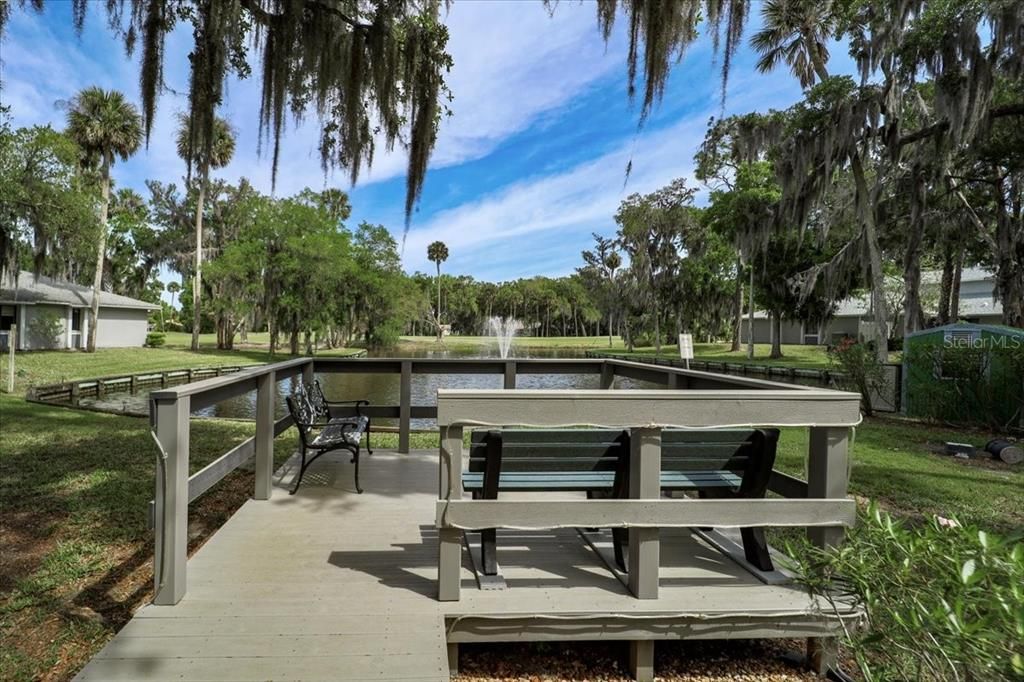 For Sale: $269,000 (2 beds, 2 baths, 1269 Square Feet)