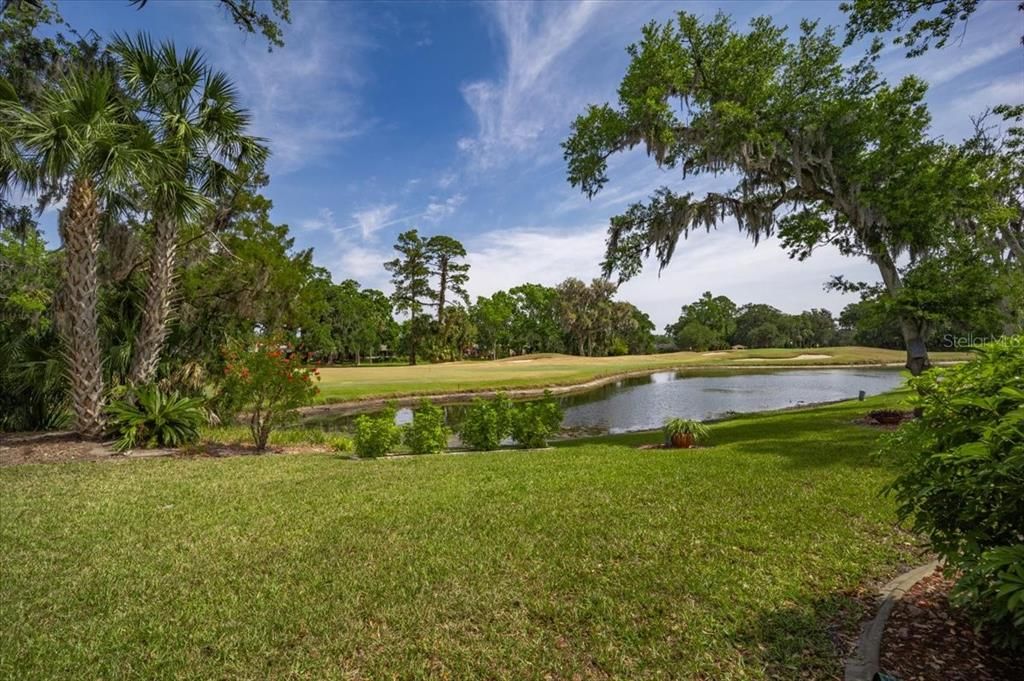 For Sale: $269,000 (2 beds, 2 baths, 1269 Square Feet)