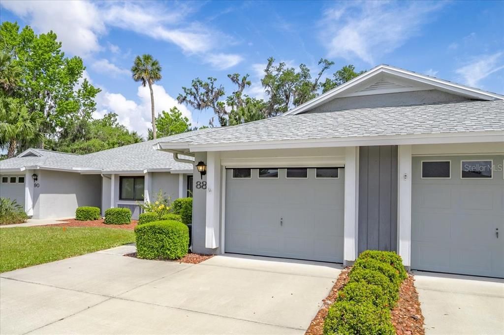 For Sale: $269,000 (2 beds, 2 baths, 1269 Square Feet)