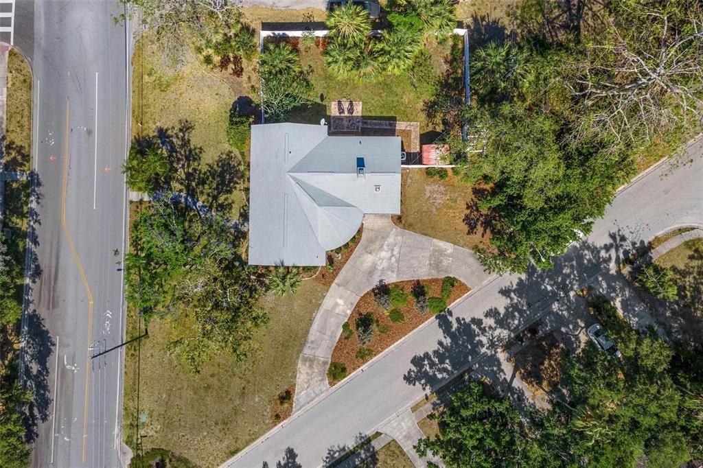 Activo con contrato: $575,000 (3 camas, 2 baños, 2544 Pies cuadrados)