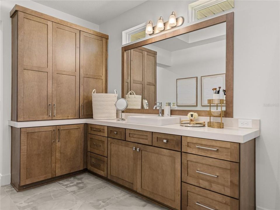 For Sale: $1,399,000 (3 beds, 3 baths, 3201 Square Feet)