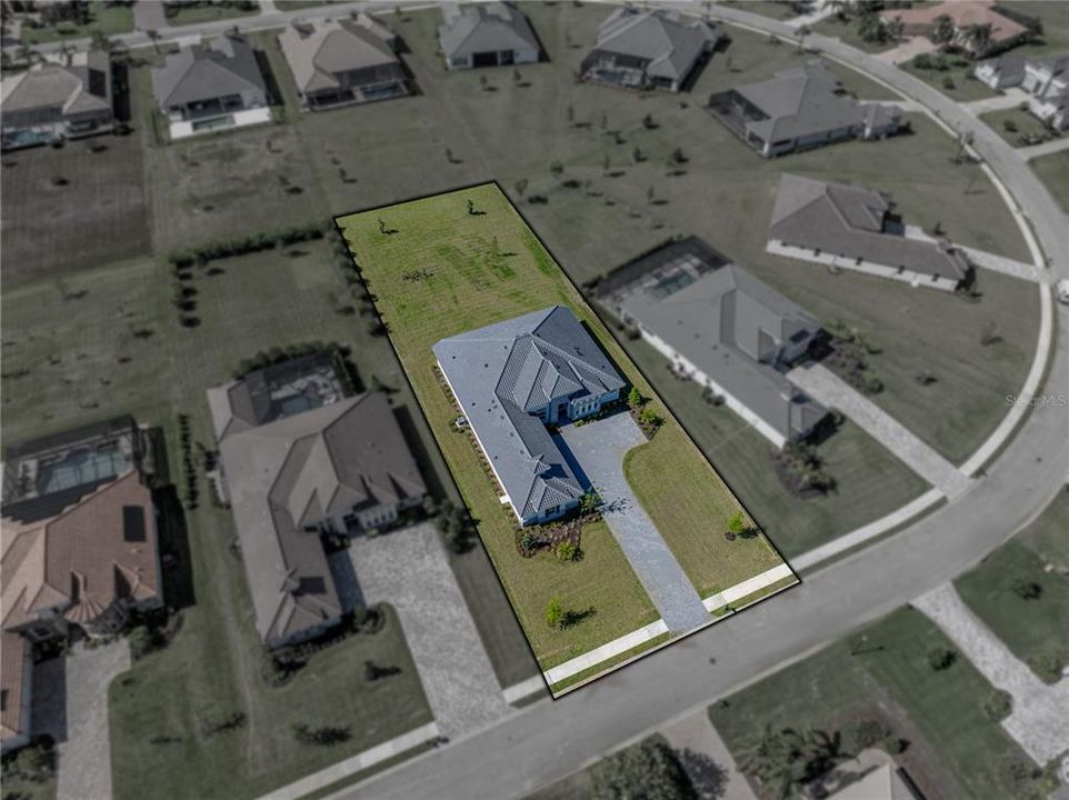 For Sale: $1,399,000 (3 beds, 3 baths, 3201 Square Feet)