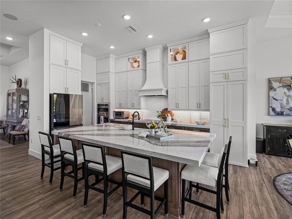 For Sale: $1,399,000 (3 beds, 3 baths, 3201 Square Feet)