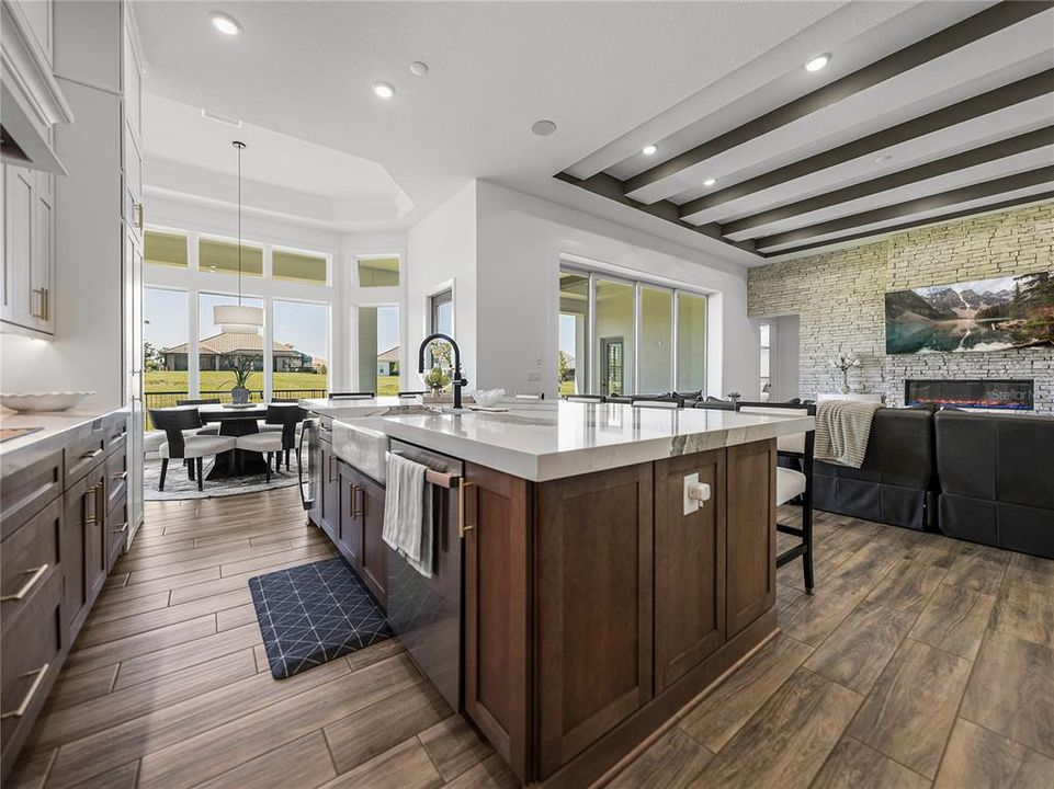 For Sale: $1,399,000 (3 beds, 3 baths, 3201 Square Feet)